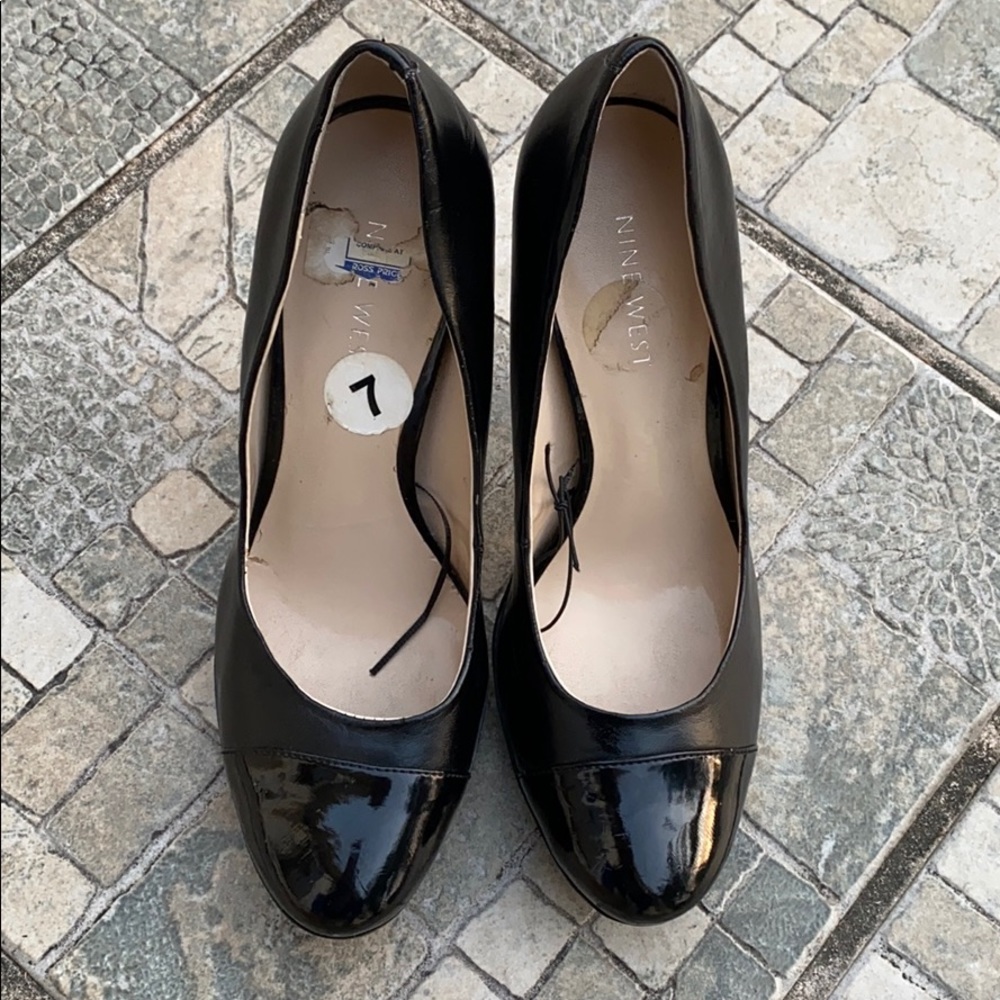 Nine West Cap Toe Heel